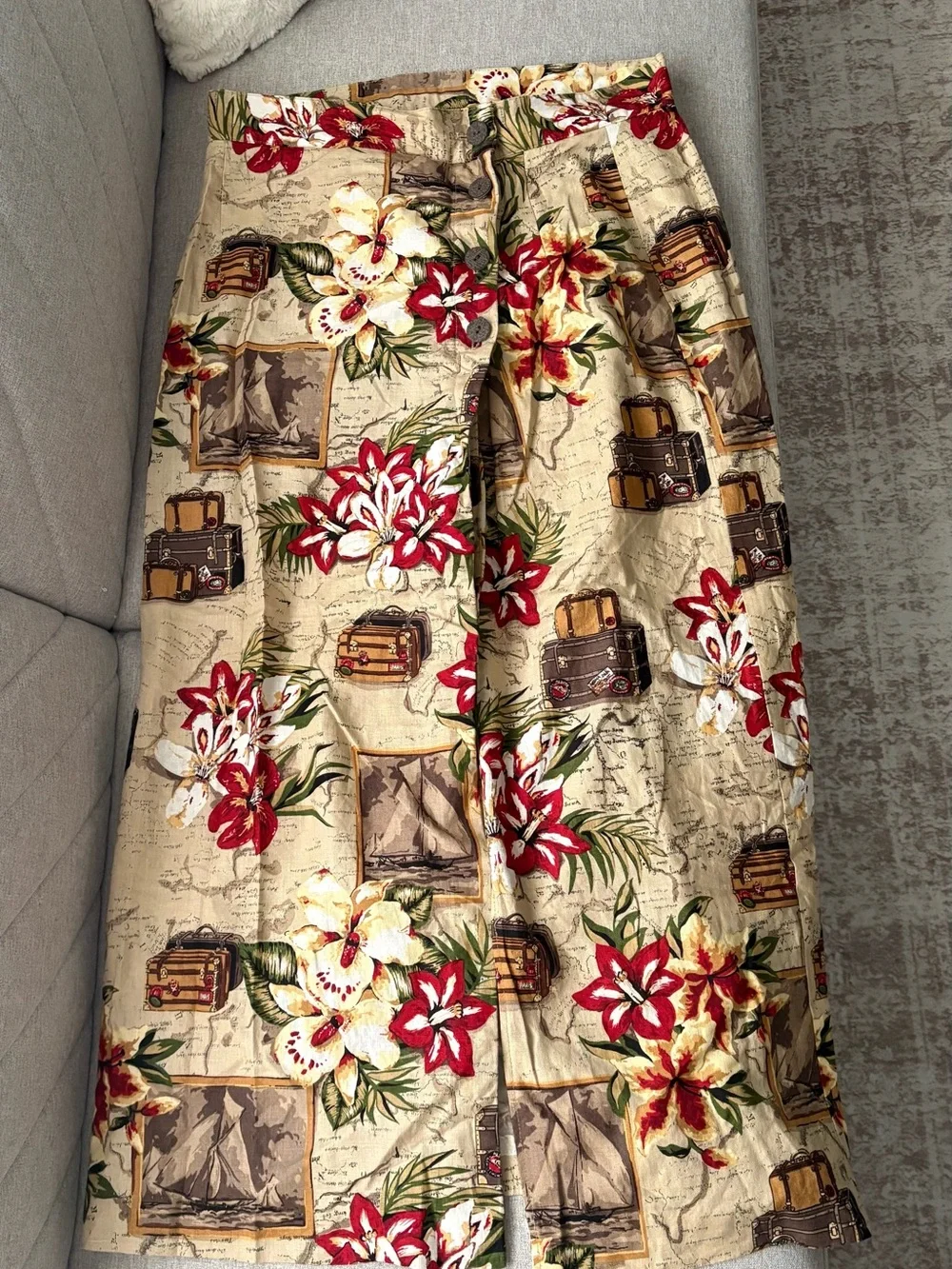 Floral Travel-Print Maxi Skirt in Beige and Red